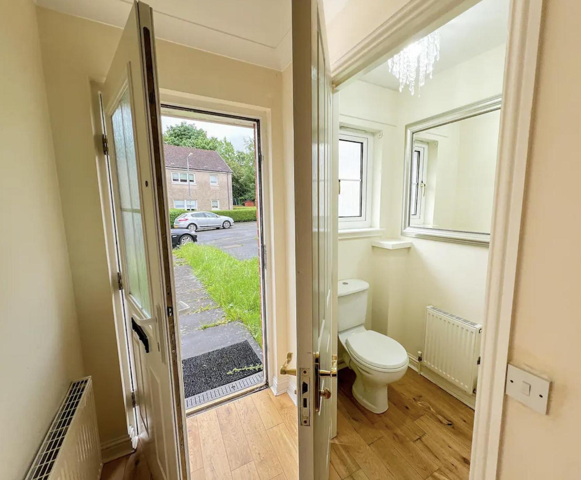 Glasgow Central - Entire House - Free Parking , Free Super Fast Wifi , Private Garden & Parking Security Dış mekan fotoğraf