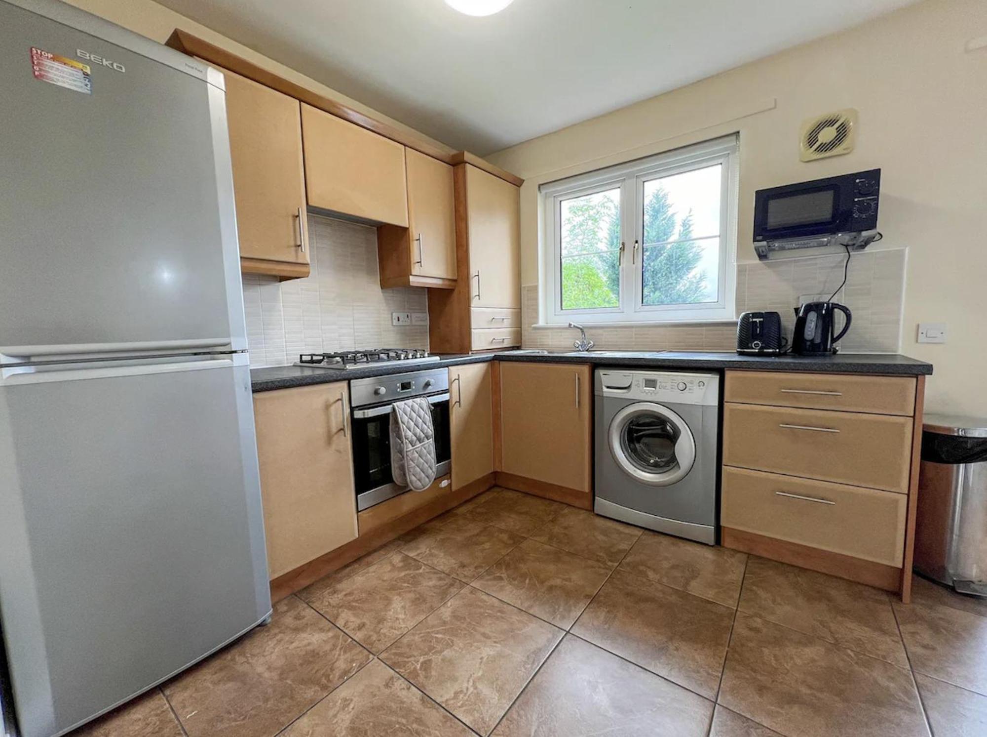 Glasgow Central - Entire House - Free Parking , Free Super Fast Wifi , Private Garden & Parking Security Dış mekan fotoğraf